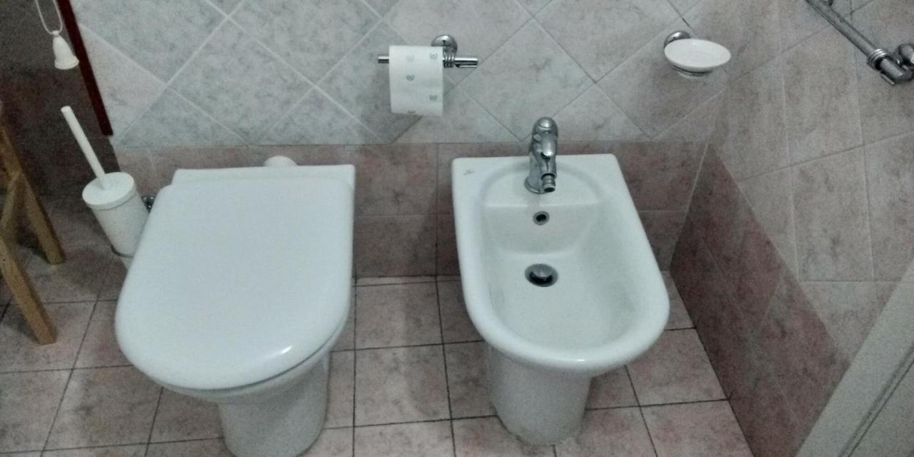 Crispi Accomodation B&B Катания Экстерьер фото